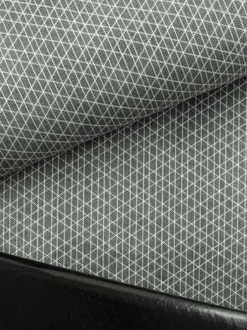 ULTRA 80 X, backpack-laminate with UHMWPE, 84g/sqm