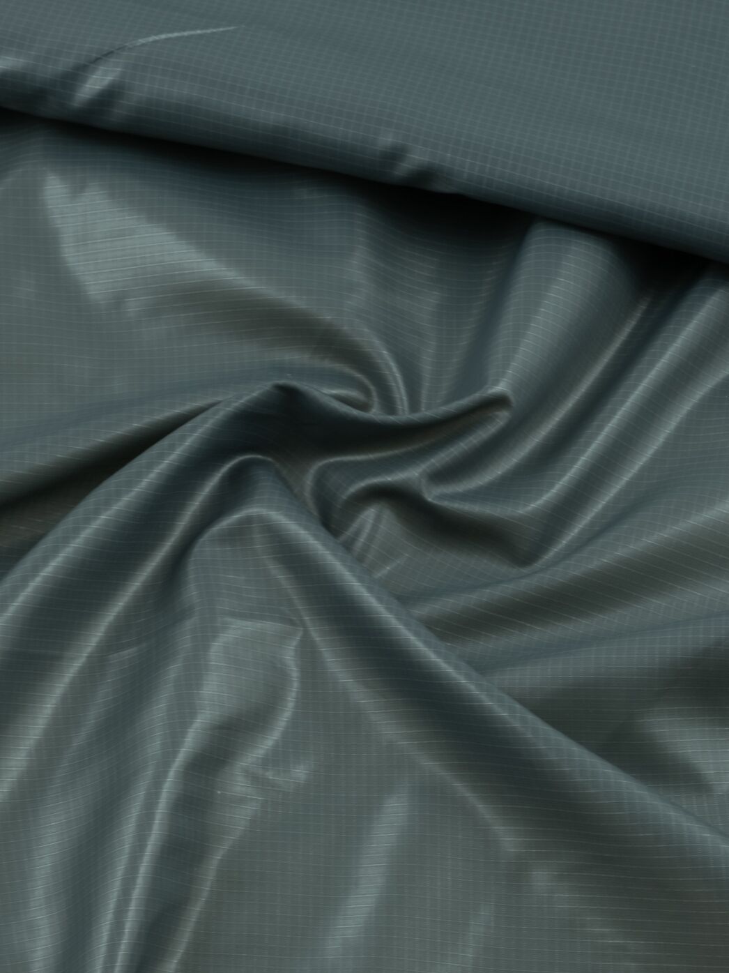 Ripstop-Nylon-daunendicht-recycling-10den-25gqm