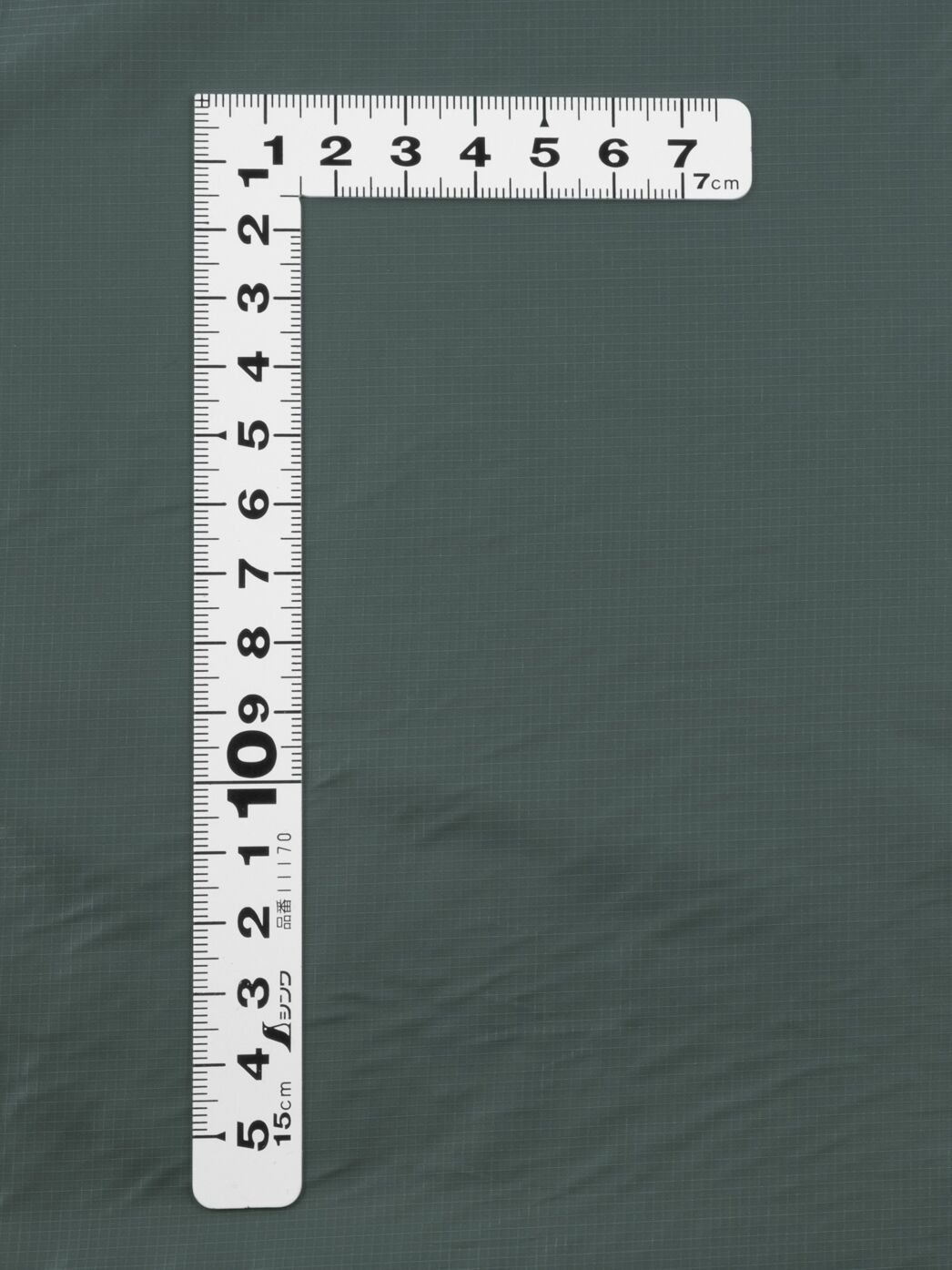 Ripstop-Nylon-daunendicht-recycling-10den-25gqm