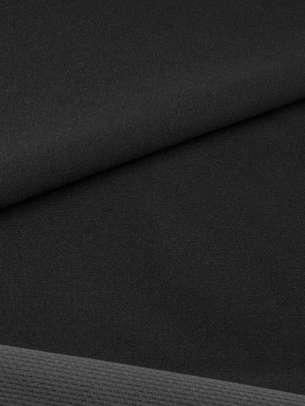 Softshell_NoWind_PFC-Freie_Impraegnierung_Eyelet-Futter_Pontetorto_230gqm_extremtextil_Stoffe