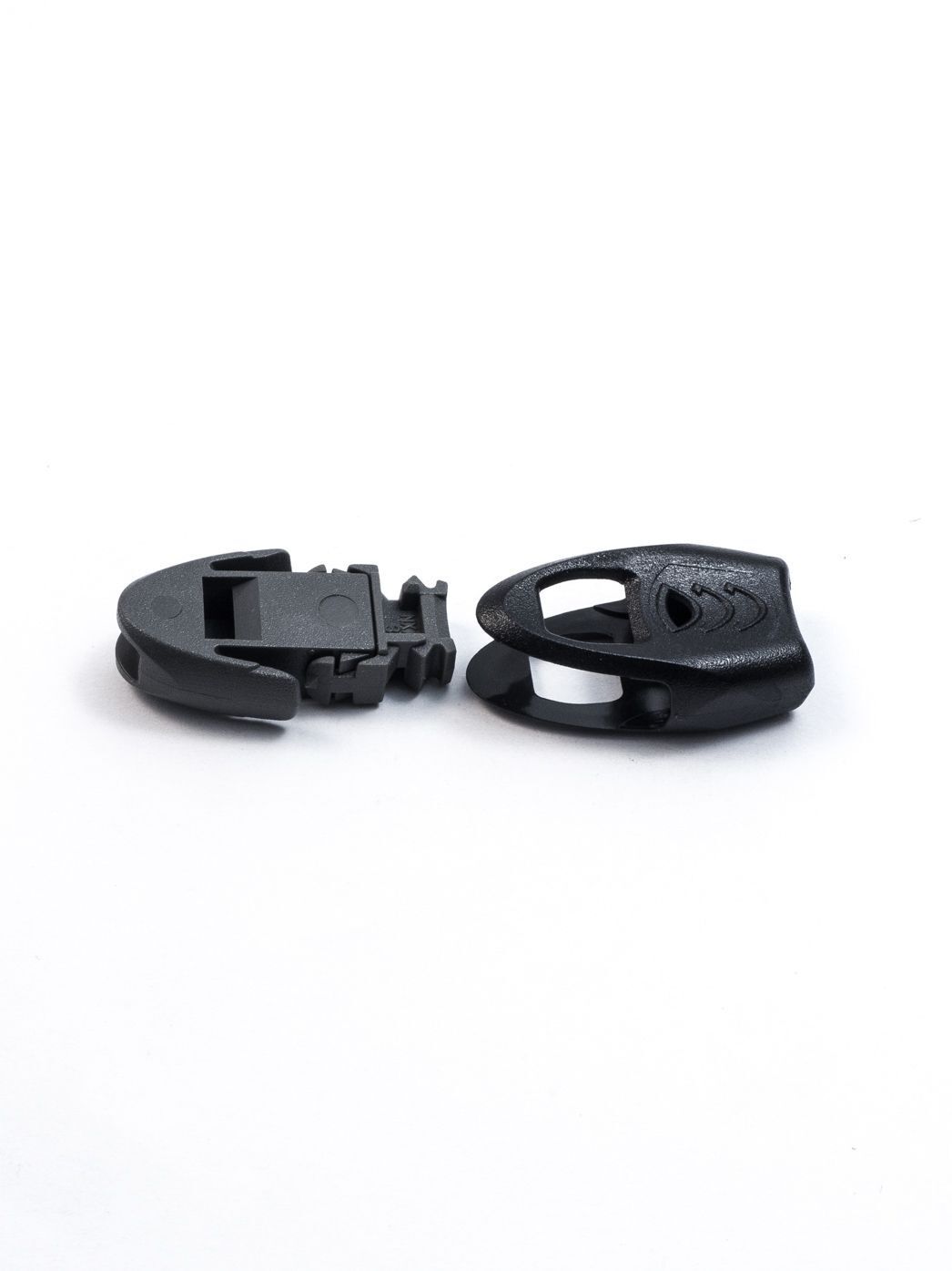 Zipper-Kordelende-Aerowave-mit-Pfeife_extremtextil_Stoffe_zubehoer_kaufen