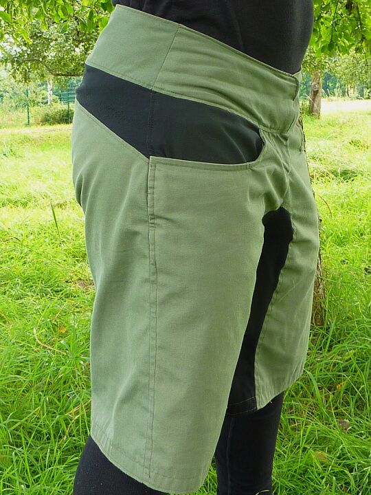 kurze_hose_bw_pes_mischgewebe_2