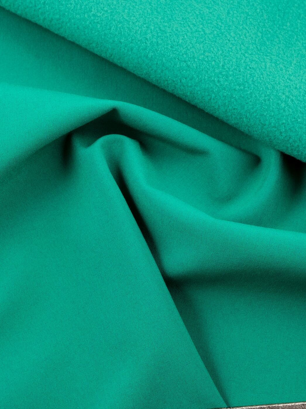 Softshell_mit_Polyesterfleece_275gqm_extremtextil_Stoffe_zubehoer_kaufen