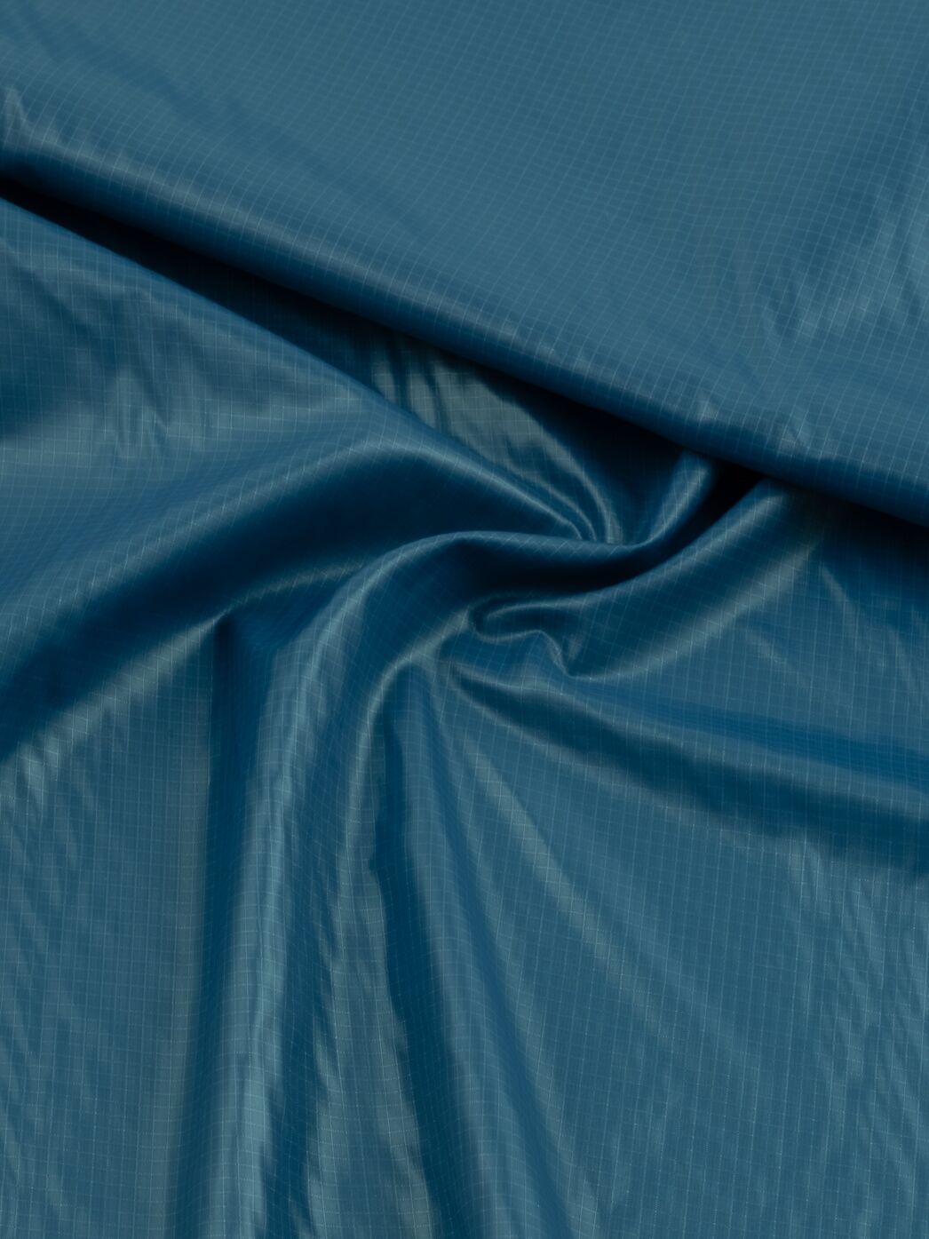 Ripstop-Nylon-daunendicht-recycling-10den-25gqm