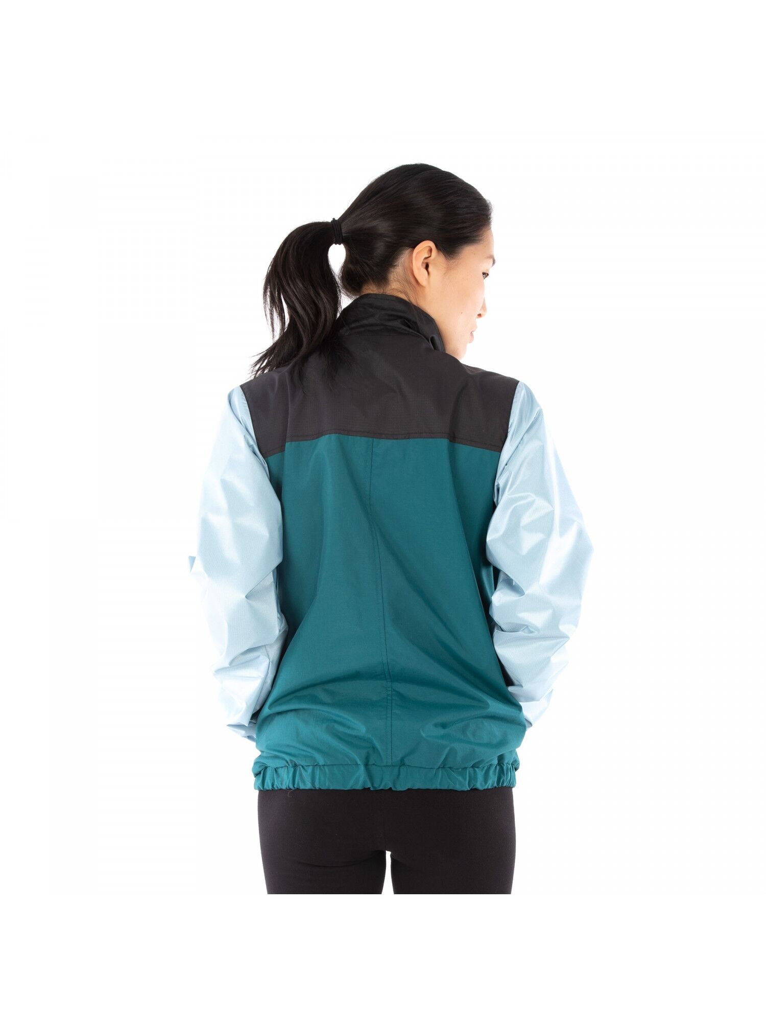 Jacke-Windbreaker-fuer-Frauen-Schnittmuster-J4012_extremtextil_Stoffe_zubehoer_kaufen