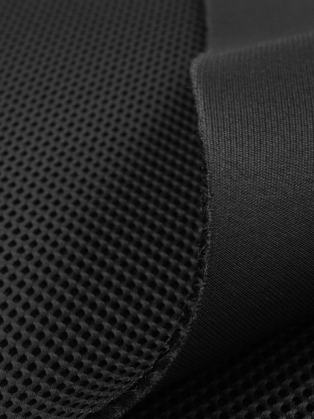 3D Mesh, 3mm, COOLMAX, elastic, 330g/sqm, small piece, black