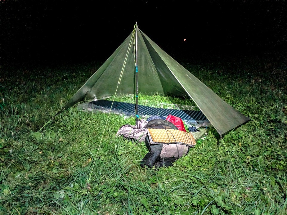 DIY Ultralight Flat Tarp made from DCF | extremtextil